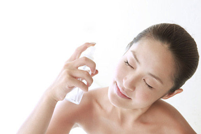 秋季补水保湿该怎样做?爱美就得......